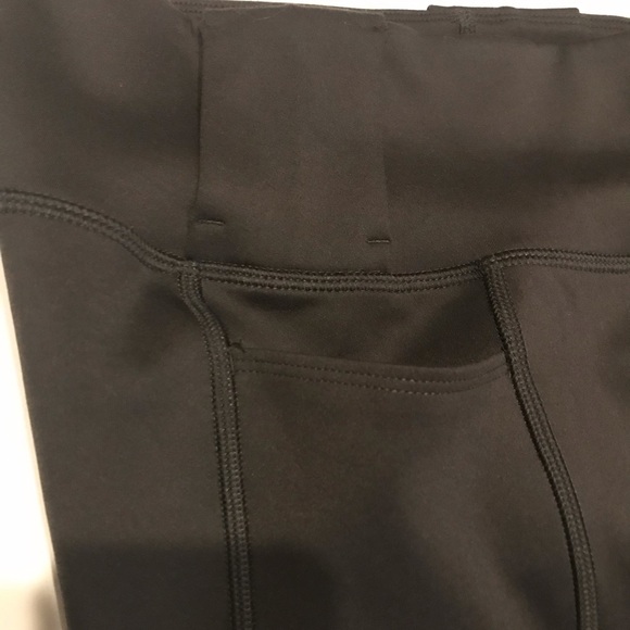 Under Armour Coldgear - Picture 4 of 7